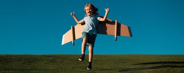 ¿Cómo saber si tu hijo progresa en inglés? Señales reales más allá de las notas